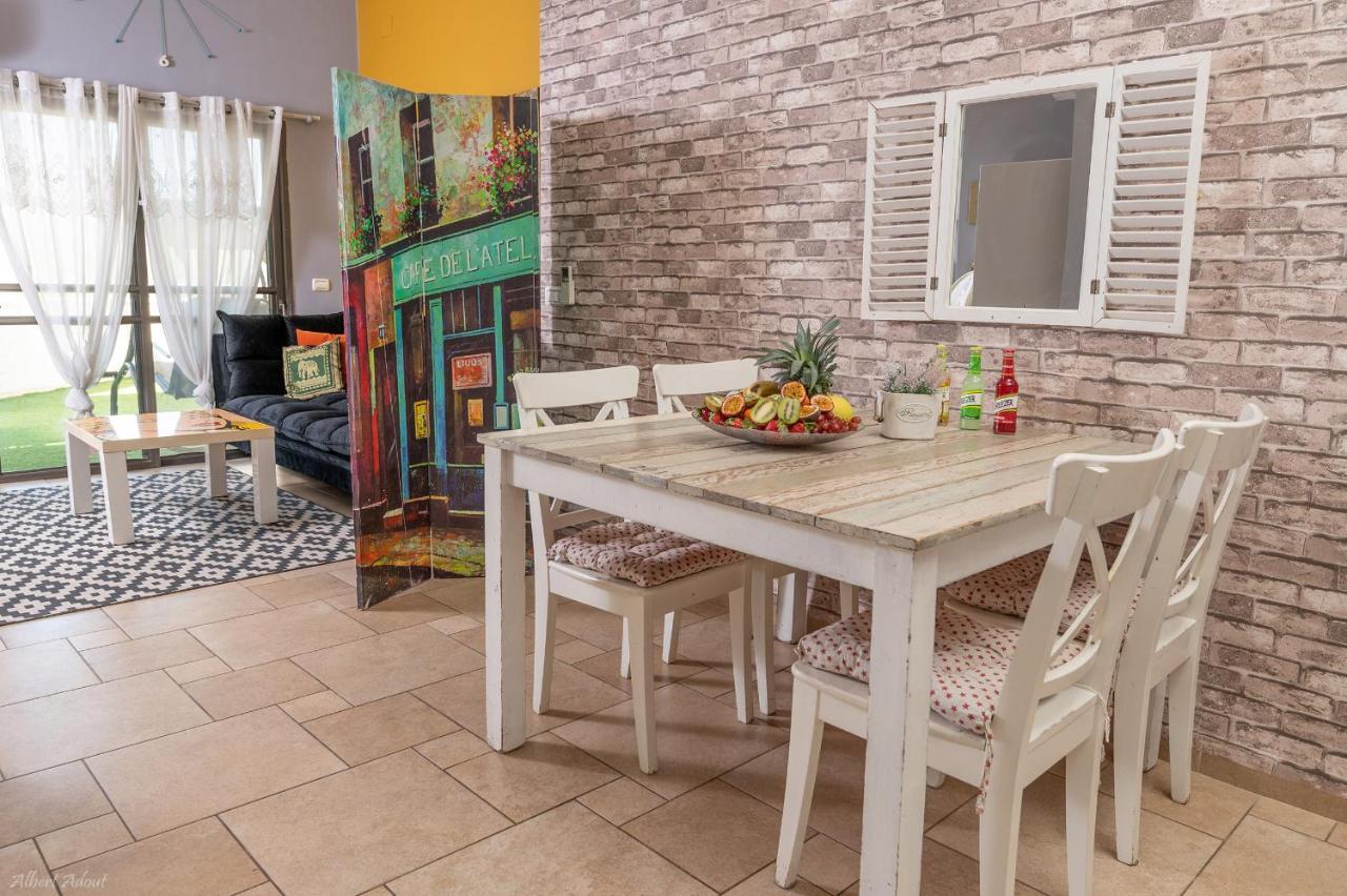 Villa Ahavtia - לזוגות ומשפחות à Had Nes Extérieur photo