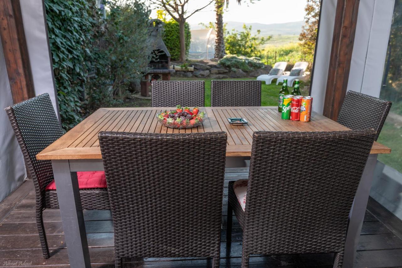 Villa Ahavtia - לזוגות ומשפחות à Had Nes Extérieur photo