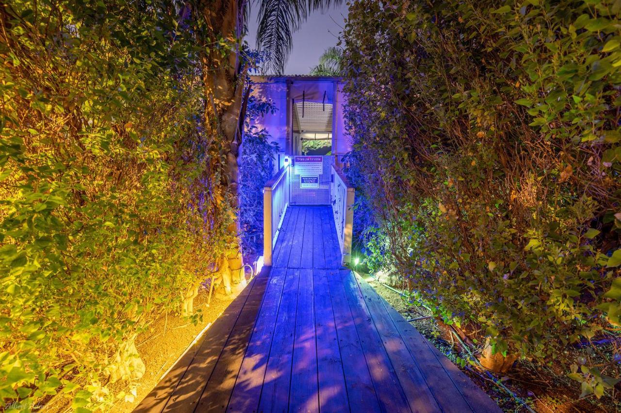Villa Ahavtia - לזוגות ומשפחות à Had Nes Extérieur photo