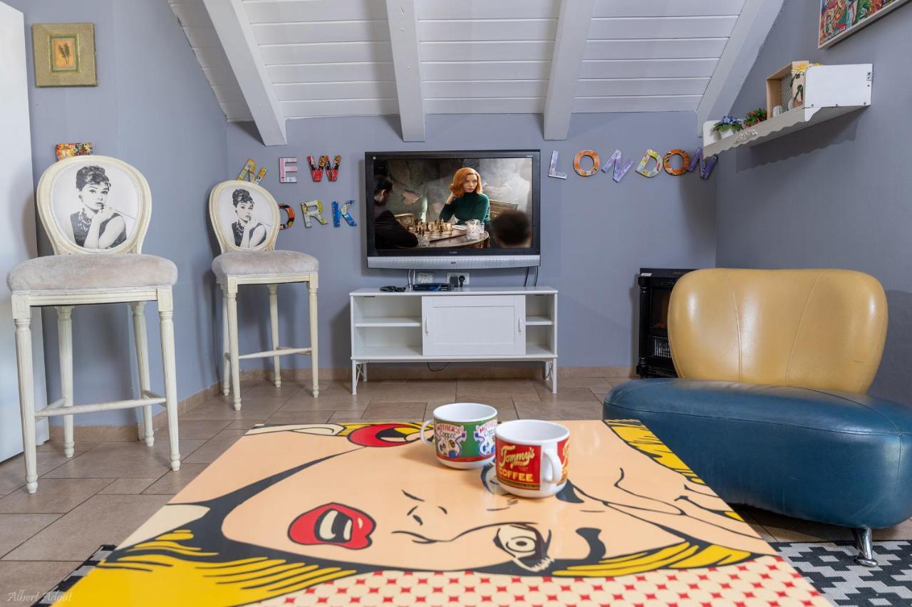 Villa Ahavtia - לזוגות ומשפחות à Had Nes Extérieur photo