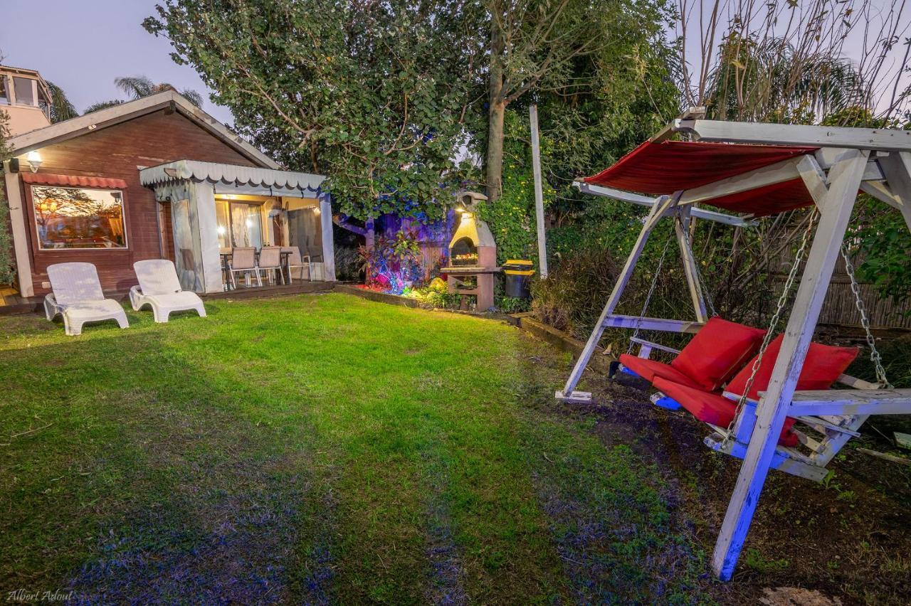 Villa Ahavtia - לזוגות ומשפחות à Had Nes Extérieur photo
